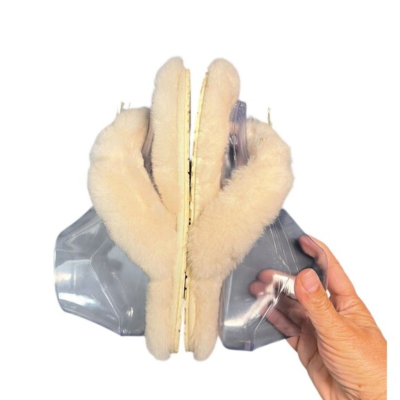UGG Fluff Flip Flop Women's Size 5 Fuzzy Thong Slippers Slides Ivory Excellent - Picture 5 of 9